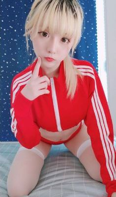 《朋友的妻子》hd韩国电影有哪些_720最新电影在线观看
