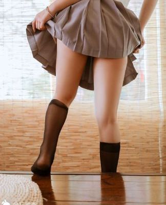 美丽的小蜜桃5_HD720P欧美电影在线