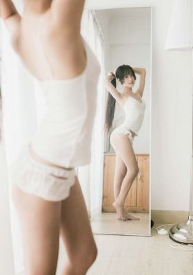 51无乱男同裸欲电影_国语版中文版