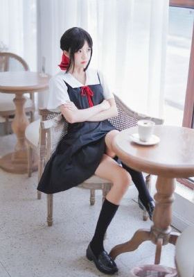 日本一区二区三区四区在线播放_高清完整视频