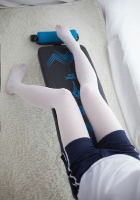 《漂亮的女邻居》在线观看_720韩国电影在线观看