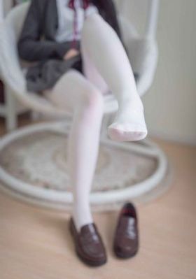 《他在逆光中告白》电视剧免费_1080高清免费观看