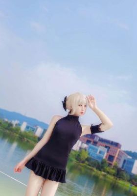 一边亲胸一边摸进内裤里_BD韩语免费高清观看